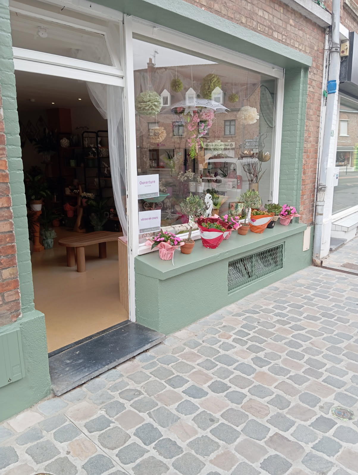 Aux Mille Pétales fleuriste à Bergues équipé caisse enregistreuse NF525 TEC-ENCAISSEMENTS